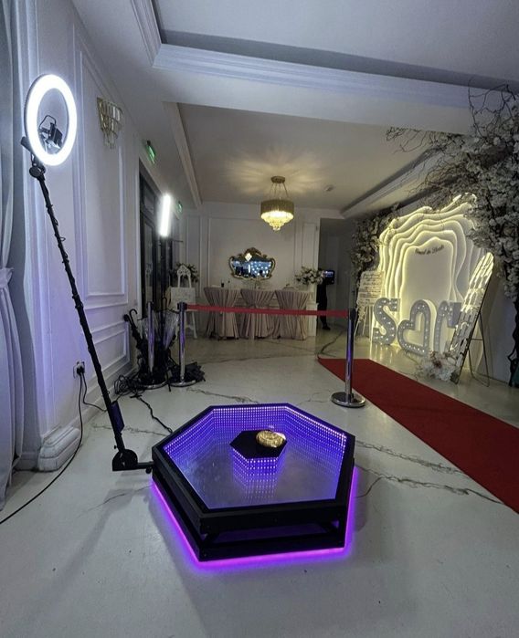 Oglindă Magică, Cabină Foto, Platformă 360 – Nunți și Botezuri