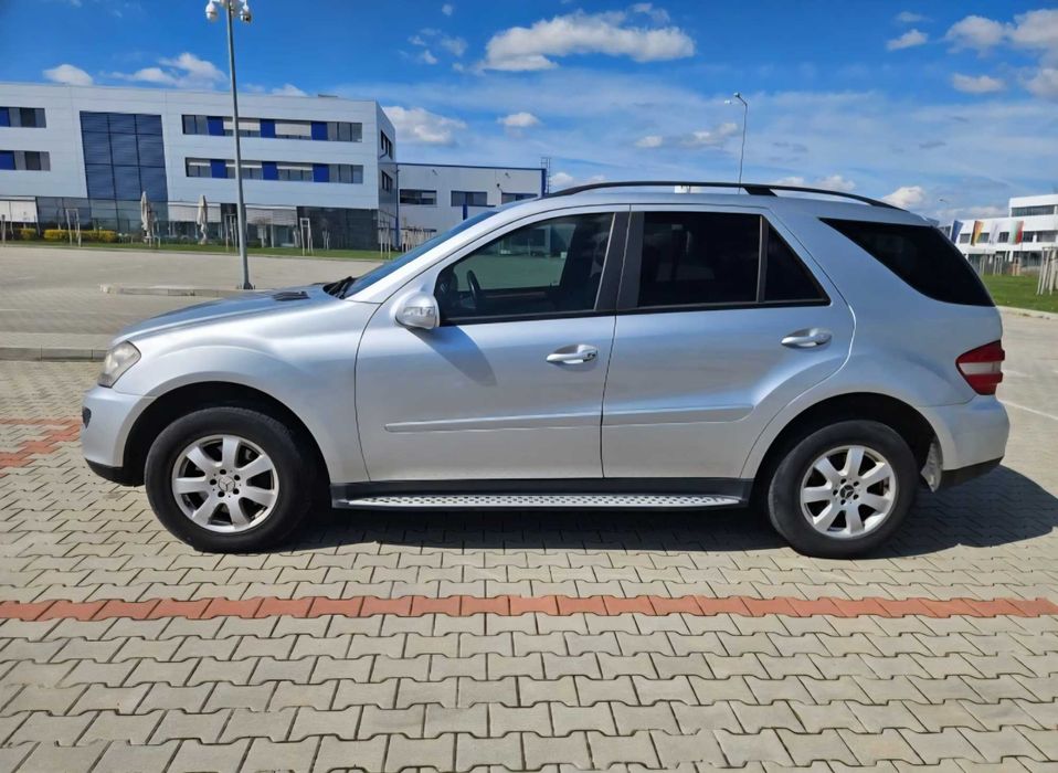 Mercedes-Benz ML 350