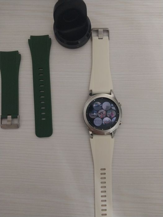 Смарт часы Samsung