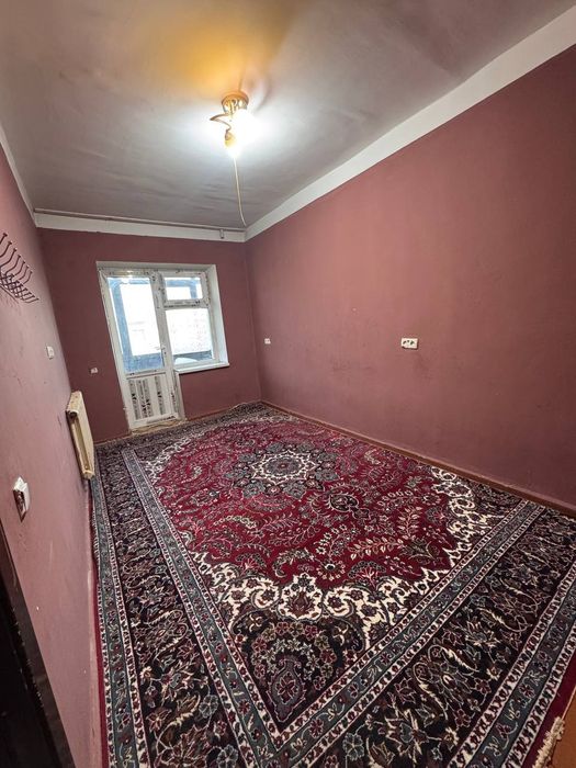 Квартира сотилади 5 мактаб якинида