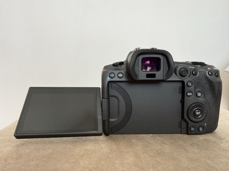 Canon R5, BONUS 2 acumulatori originali