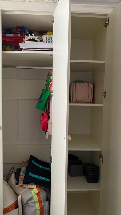 Одиночная спальная гарнитур.