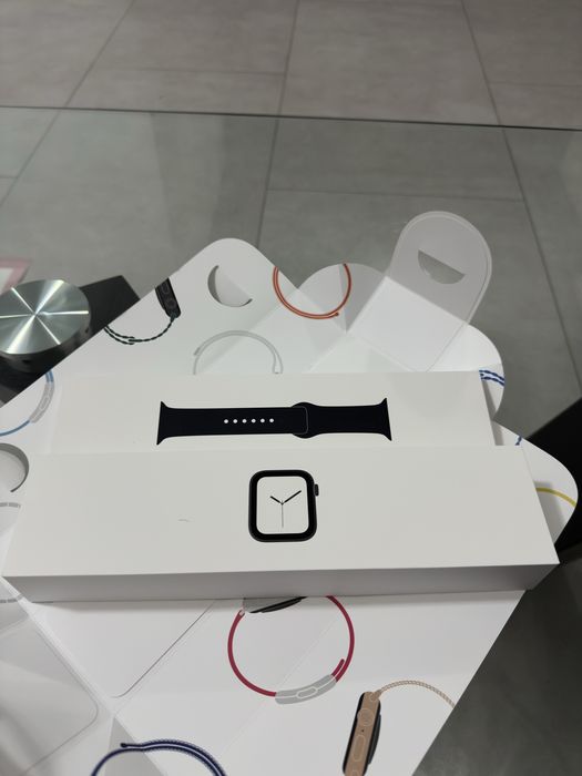 Apple Watch 4 space gray 44mm / GPS • IMPECABIL •