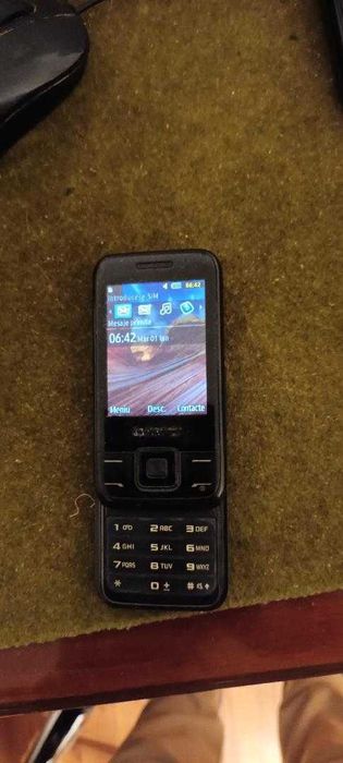 Vând telefoane utilizate.