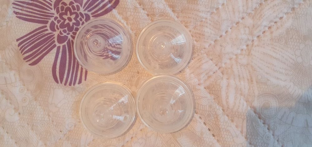 Бебешки комплект стерилизатори, помпа, чанта, уред за затопляне и др.