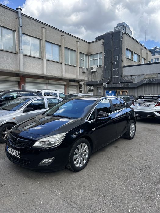 Опел Астра J Cosmo 2011 1.7 cdti 110 к.с.