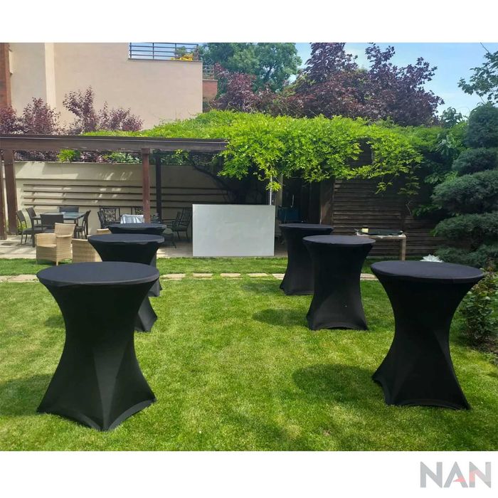 inchiriez mese cocktail , mese cu scaune chiavari, cort , corturi  mici si mari / evenimente