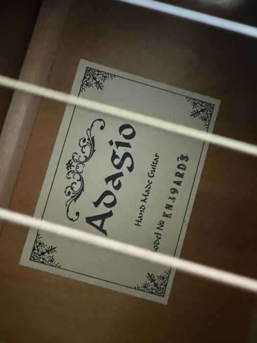 продам гитару акустическая