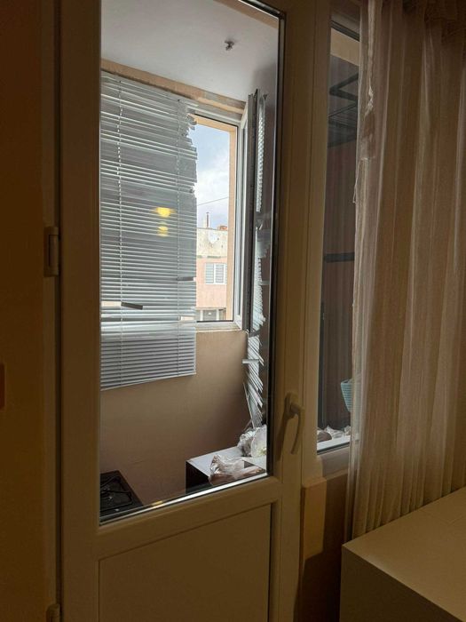 Продава се Двустаен апартамент в Айтос - 70 кв.м за 729 €/кв.м - Снимка #8