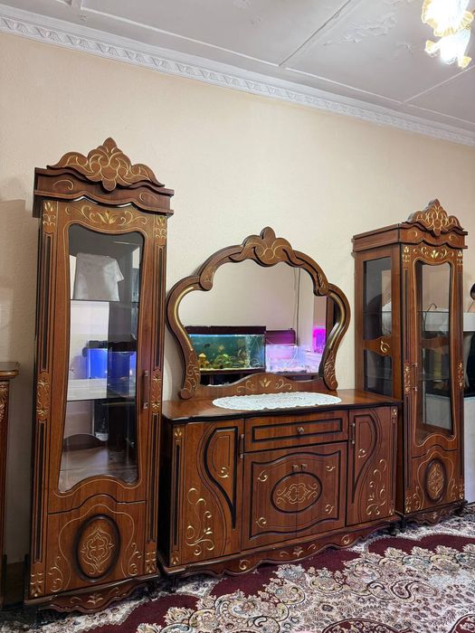стенка шкаф продам срочно