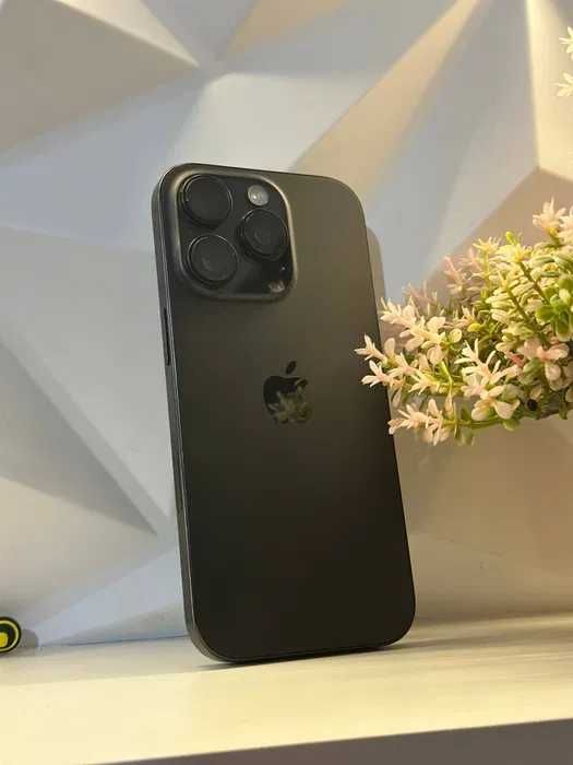 Iphone 16 pro черный