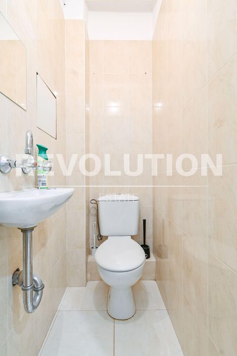 Дава се под наем Тристаен апартамент в София, Център - 110 кв.м за 712.98 € - Снимка #10