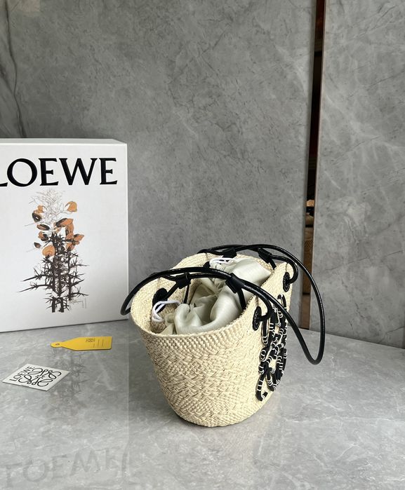 Geanta Loewe Anagram Basket 34cm, tip Premium