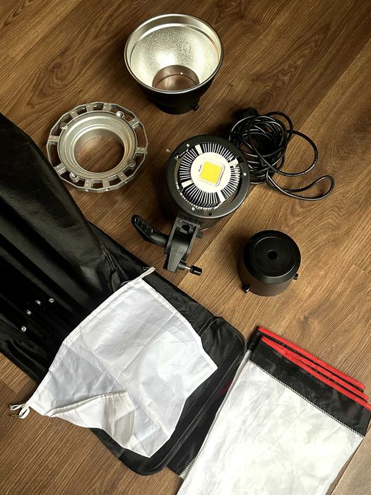 К-т студийно LED осветление Godox SL-60W + Статив Visico + Софтбокс Dynaphos (Като нов)