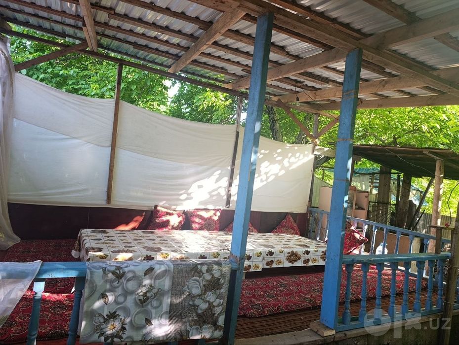 Ugam buyidan Arzon tapchalar bor 300 ming sum ish kunlari