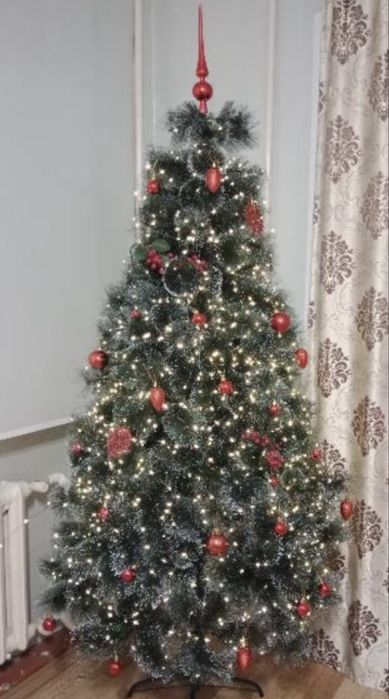 Искуственные елки