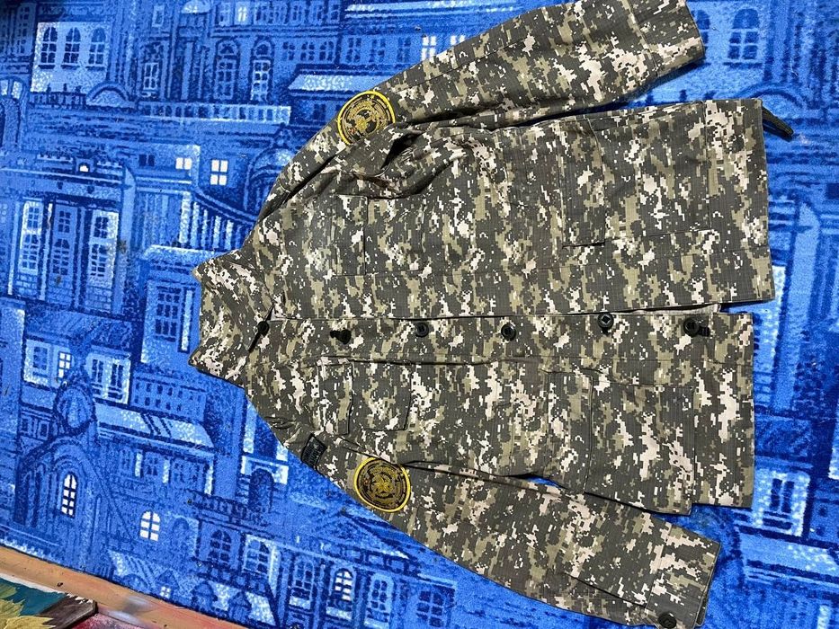 Военная форма. Полный комплект. 30 000 тг.