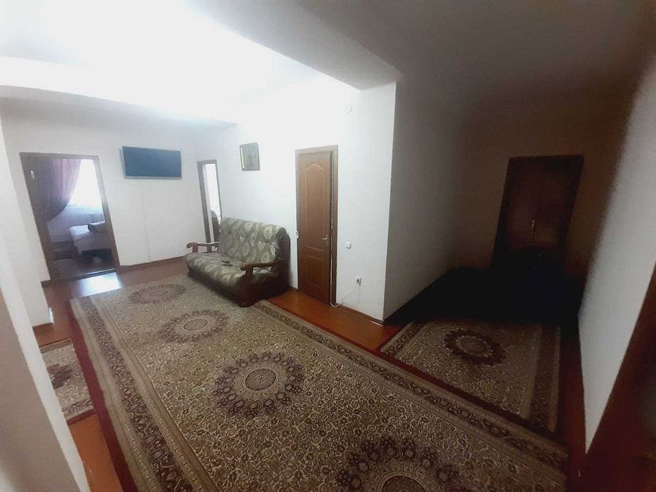 4-х комнатная (4/2/4) 130,5 кв.м Янгихаёт Спутник-17. Без посредников.