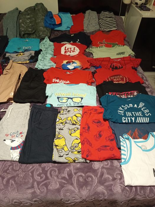 Дрехи за. Момчеее