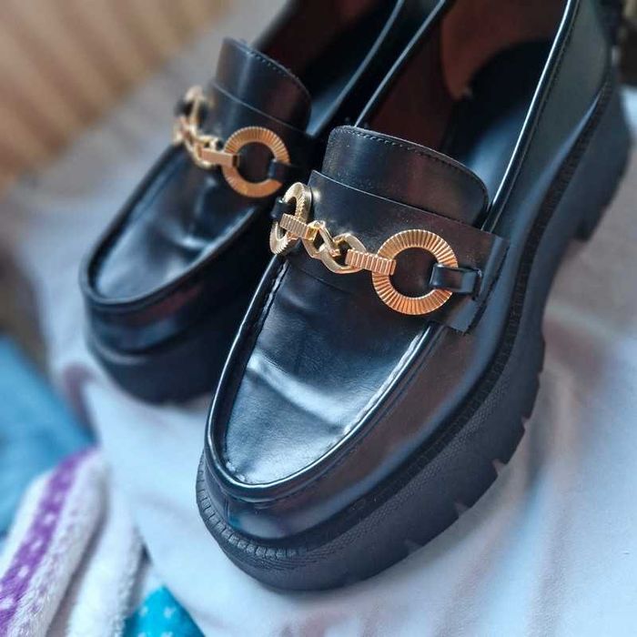 ZARA лоуфъри, 39 номер