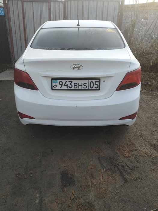 Продам машину Hyundai Accent