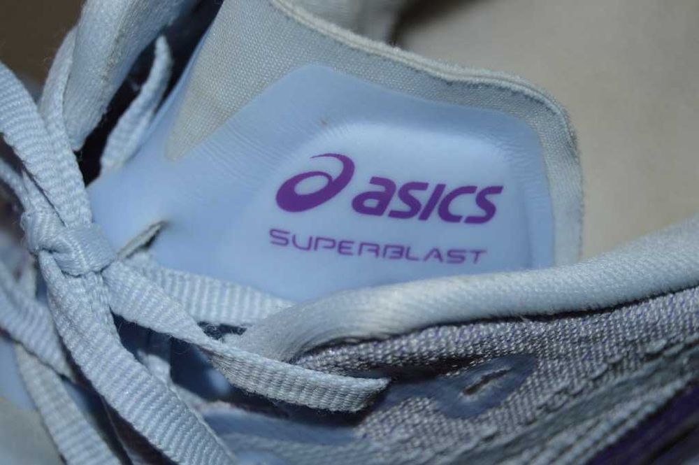 Incaltaminte alergare ASICS Superblast 2 marime 43.5 model 2024