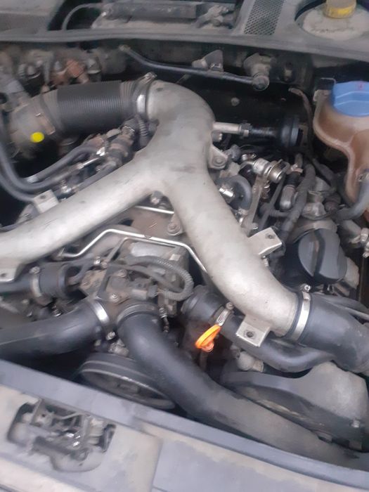 Продам машину Ауди А6 с5