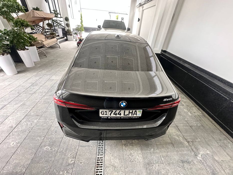 СРОЧНО продаётся! БMW 520i