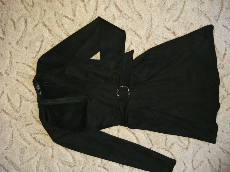 Rochie neagra Zara, tip piele intoarsa, marimea XS-S