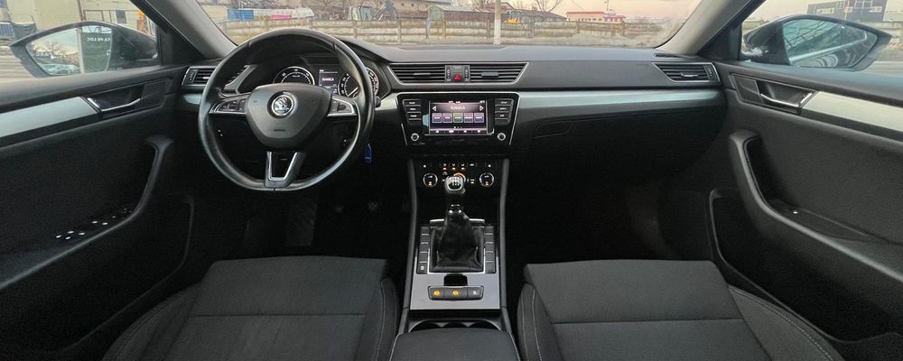 Vand Skoda Superb 2.0 TDI fabricatie 2018 EURO 6 impecabila urgent