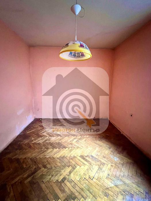 Продава се Многостаен апартамент в София, Лозенец - 117 кв.м за 1853 €/кв.м - Снимка #2