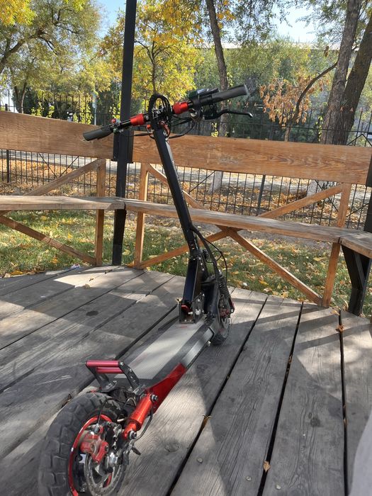 Электро самокат Kuggo kirin m4 pro