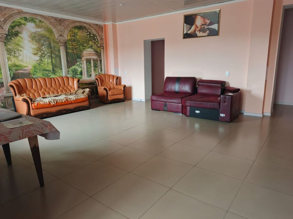 Гостница Қонақ үй