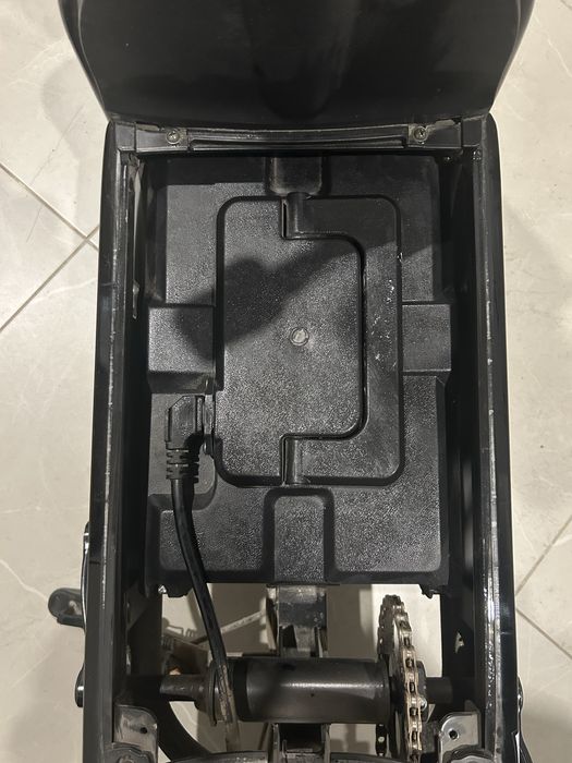 Продам электроскутер Vetro Go