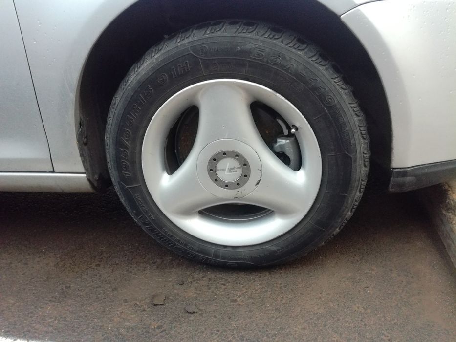 Оригинальные диски с резиной