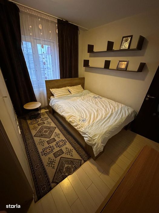Apartament cu balcon/ 2 camere/  Zona Centrala /