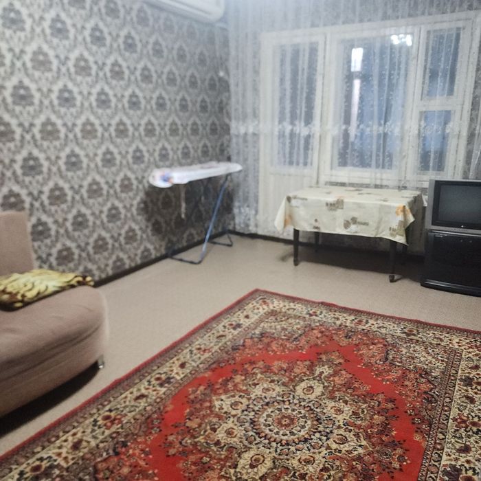 СЕРГЕЛИ 7 -аренда квартиры 3/3/9 рядом с метро 3 бекат. СРОЧНО.