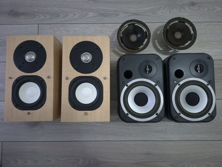 Vând boxe de raft teufel, jbl,și difuzoare diferite