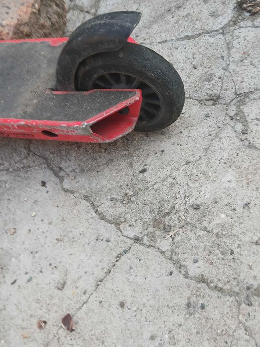 Тротинетка за 30 евро