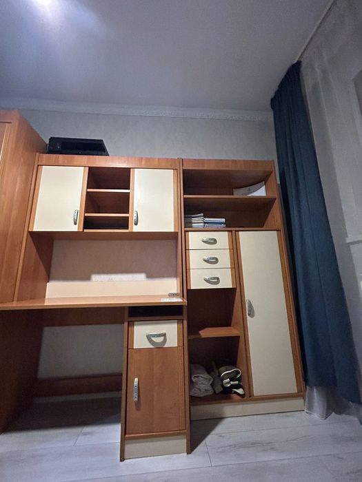 Продам полку большая вместимая