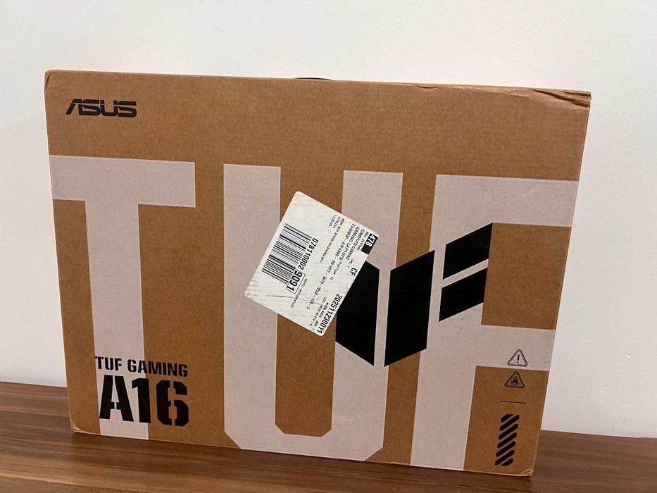 rtx 5070,ryzen 9 270,1tb,windows11.Not used out of box to check laptop