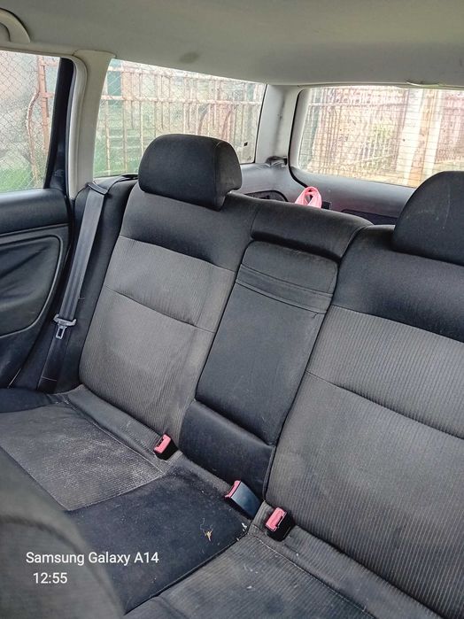 Продавасе passat 5.5