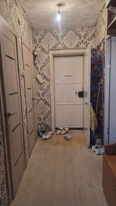 Продам 1 комнатную квартиру