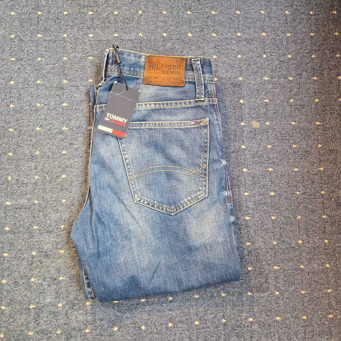 Blugi Tommy Hilfiger Denim originali M, W31 L36, albastri