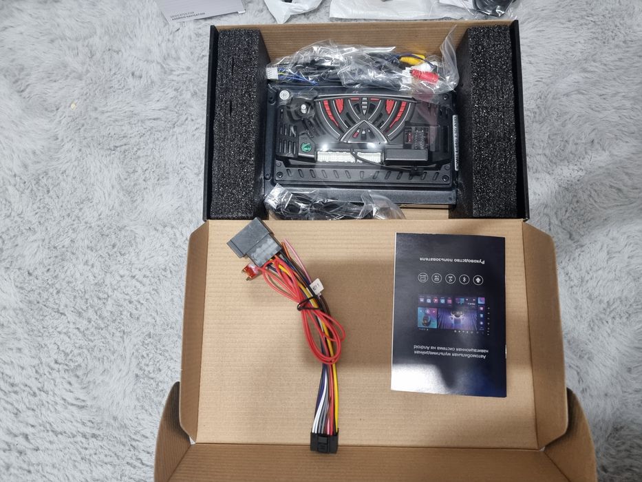 Планшет в машину