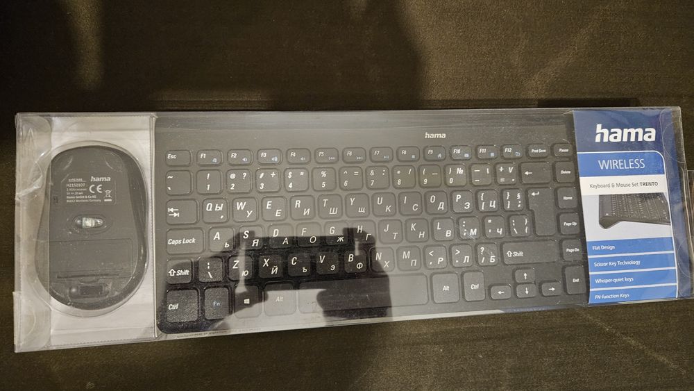 Безжична клавиатура и мишка Hama