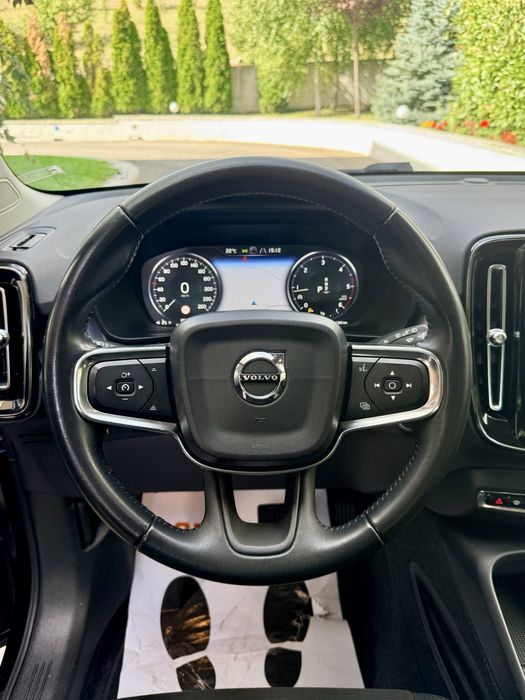 Volvo XC40 2.0d Cutie Automata 8+1 ! Garantie 12 Luni