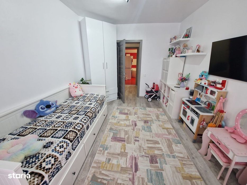 Apartament 3 camere, parcare, str Florilor Floresti Atelierul de Pizza