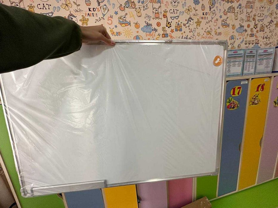 Маркерная-меловая доска для школы размер (3 x 1)