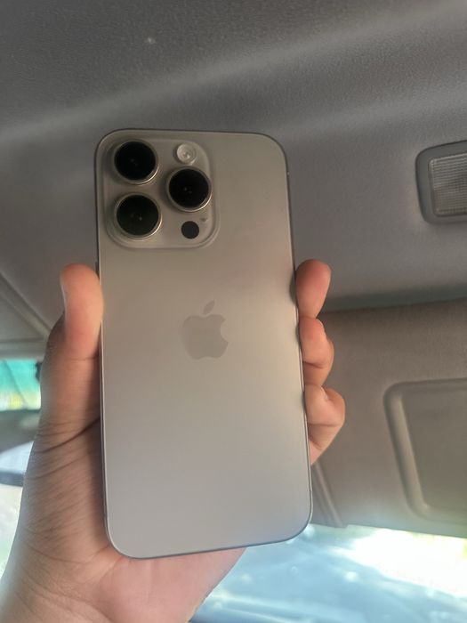 Продам айфон 15 про iphone 256гб